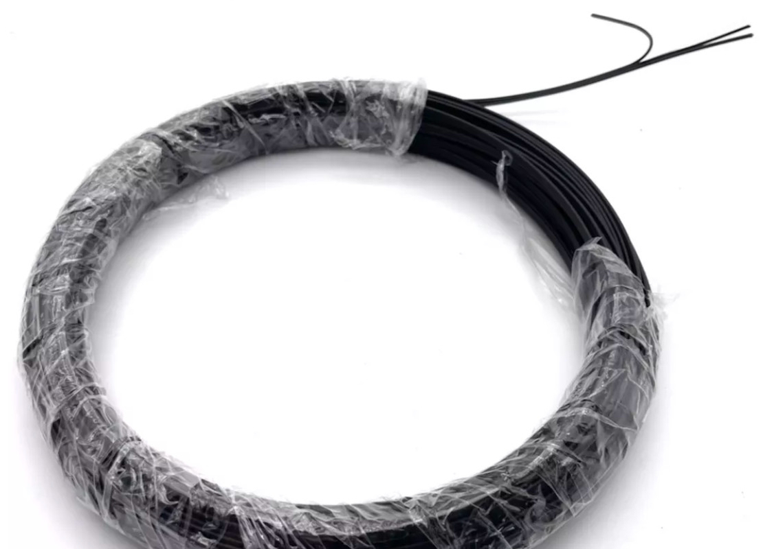 Kabel Serat Optik Kupu-kupu GJYXCH Mode Tunggal G652D 1 - 8 Inti Kawat Baja Logam Diperkuat