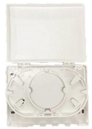 4 Core FTTH Fiber Optic Termination Box Bahan ABS Plastik Dinding Mount