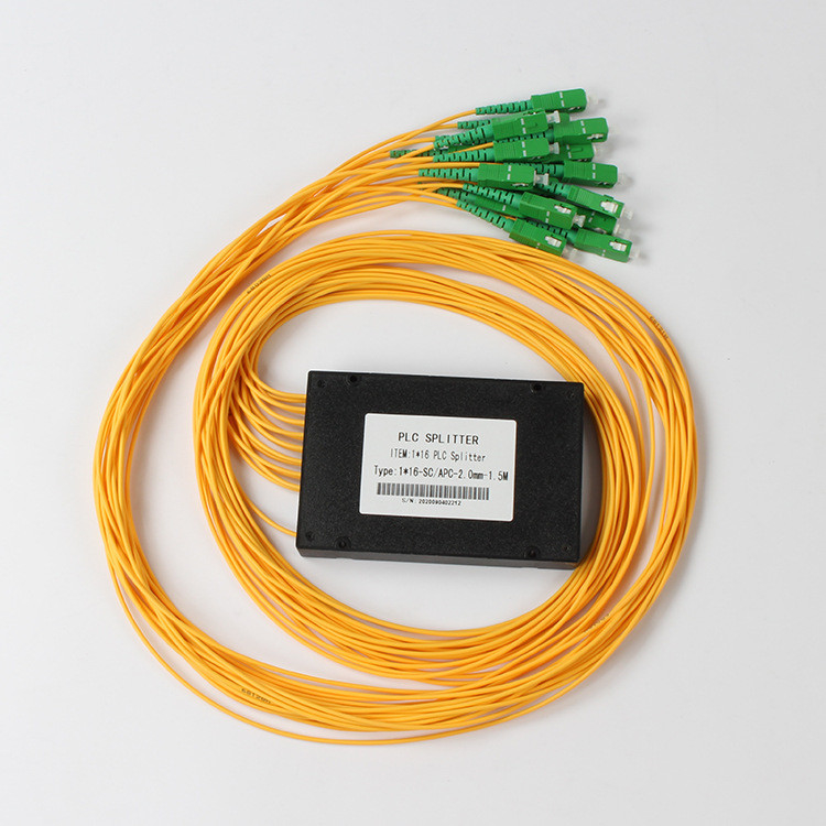 SC APC 1x16 PLC Fiber Splitter Optical PLC Splitter Untuk Televisi Kabel FTTX