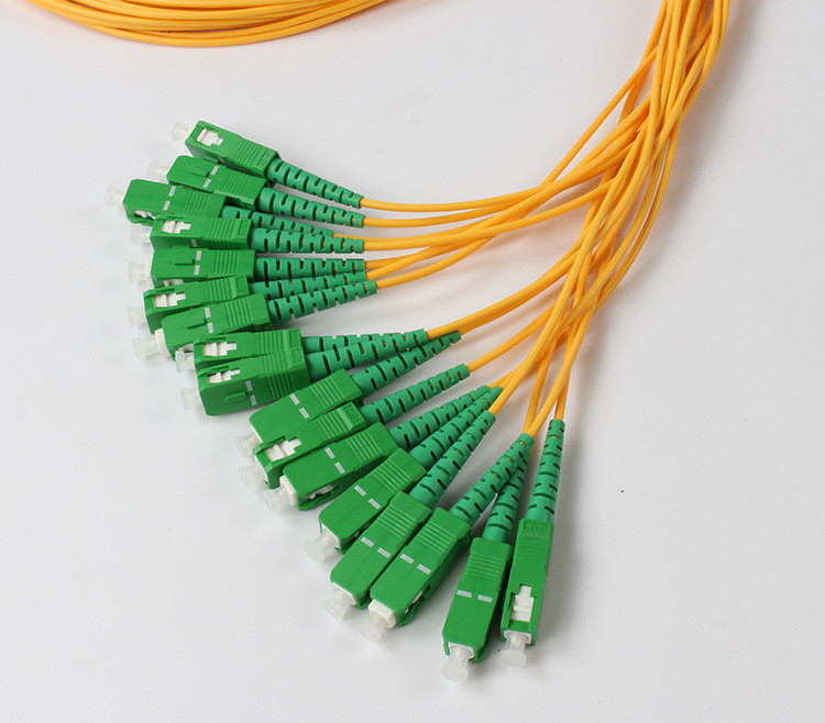 SC APC 1x16 PLC Fiber Splitter Optical PLC Splitter Untuk Televisi Kabel FTTX